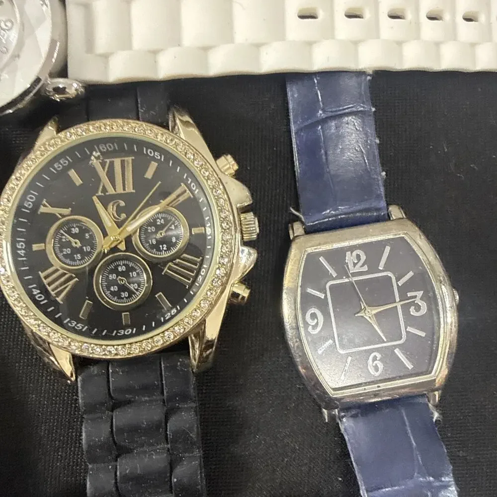 (A10) Bulk Lot 25 Watches Vintage And Modern New Batteries Fossil/Relic/Timex
